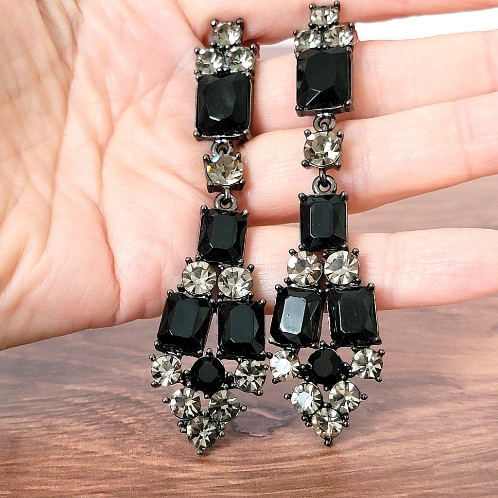 Beautiful black and smokey rhinestone vintage clasp earrings FREE offers SHIPPING