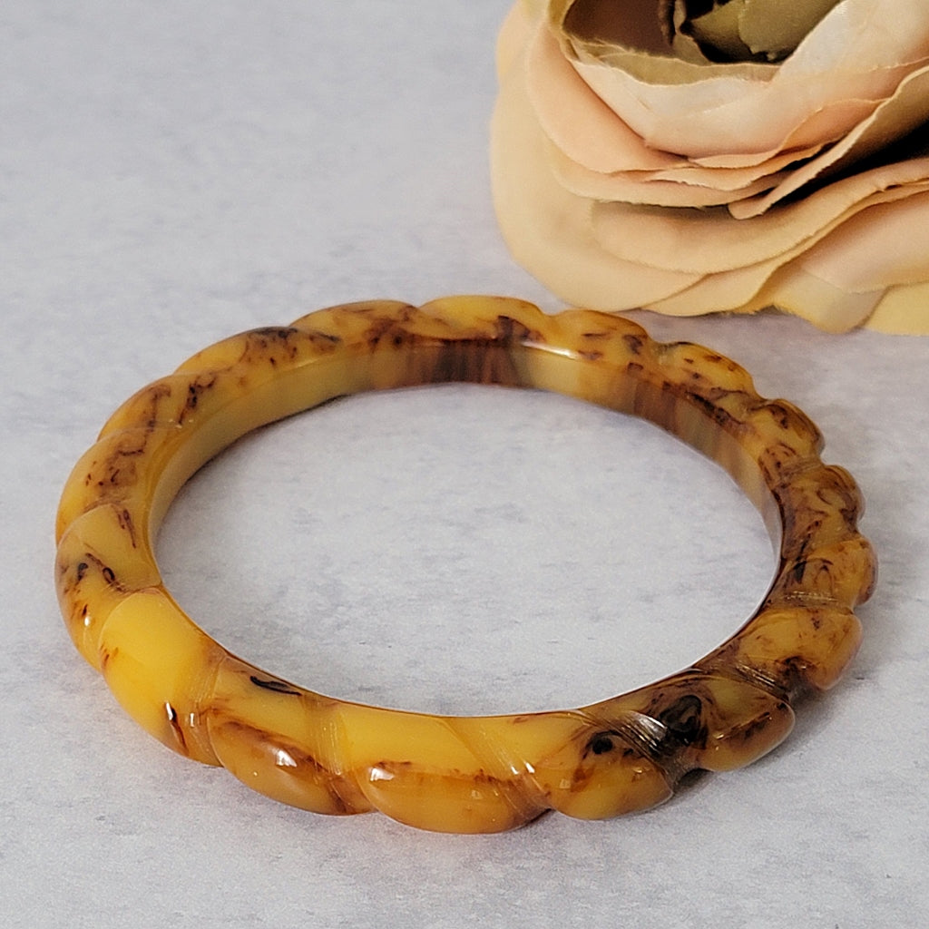 Vintage carved Bakelite bracelet.