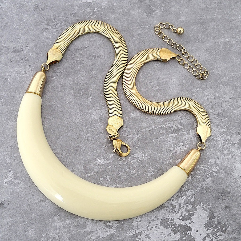 Chicos cream statement choker necklace.