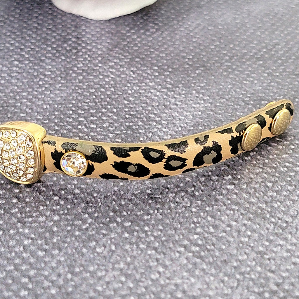 Vtg Betsey Johnson Chunky LEOPARD good Bracelet statement iconic classic never worn NWOT Hollywood Glam toggle enamel Lizones Jewelry on Etsy