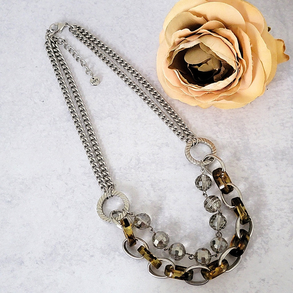 Loft tortoise chain necklace.