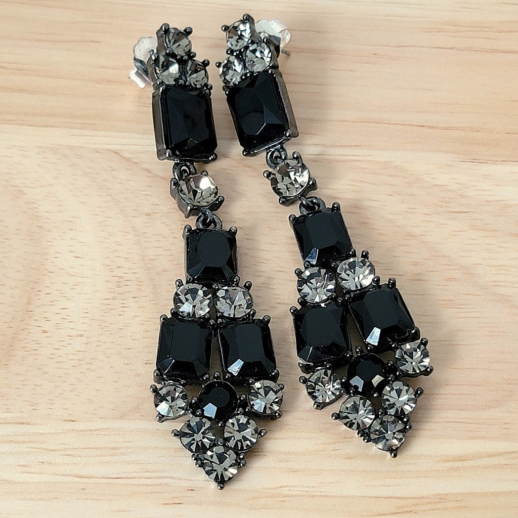 CLOISONNE Black crystal outlet DANGLE EARRINGS new