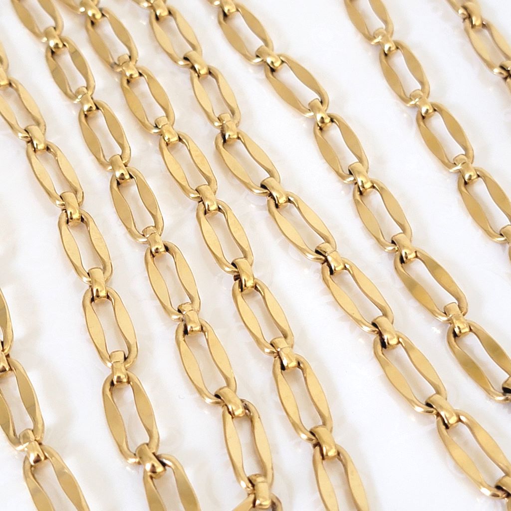 Monet Enamel Chain Necklace – OMNIA